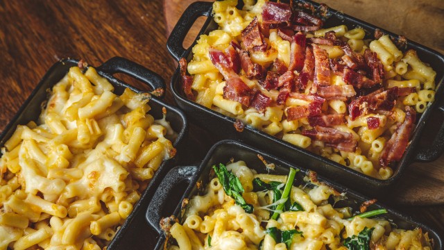 Mac & cheese selection