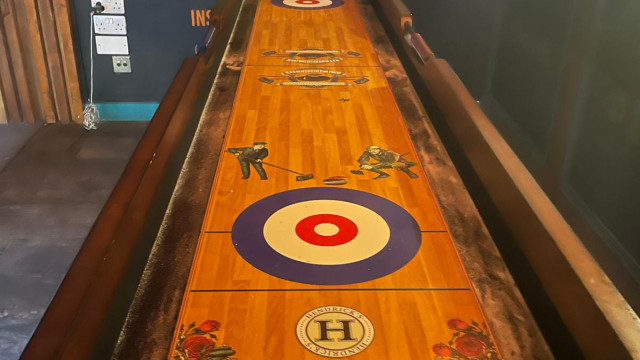 Play shuffleboard for free in Liverpool